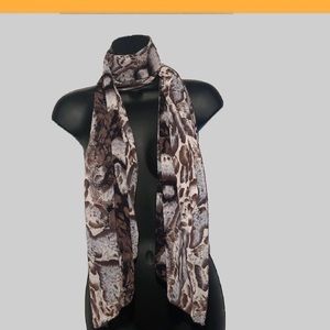 Vintage Ivory/Chocolate Animal Scarf